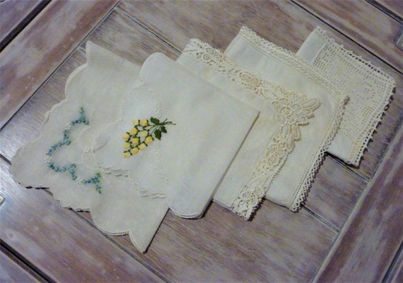 5 Lovely Vintage Hankies, Cotton Antique White Ha… - image 9