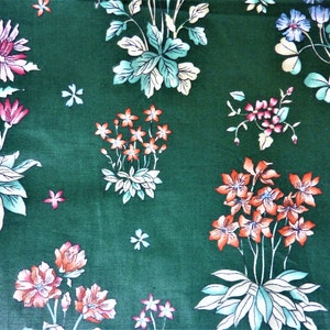 Floral Cotton Sateen Fabric, 2.83 yds, 55.5&quot; Width x 102&quot; Length, House &#39;n Home Fabrics & Draperies, Green Floral Screen Print, Preshrunk