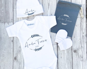 Personalised Name 5 piece Baby Gift Set  Bodysuit/Vest