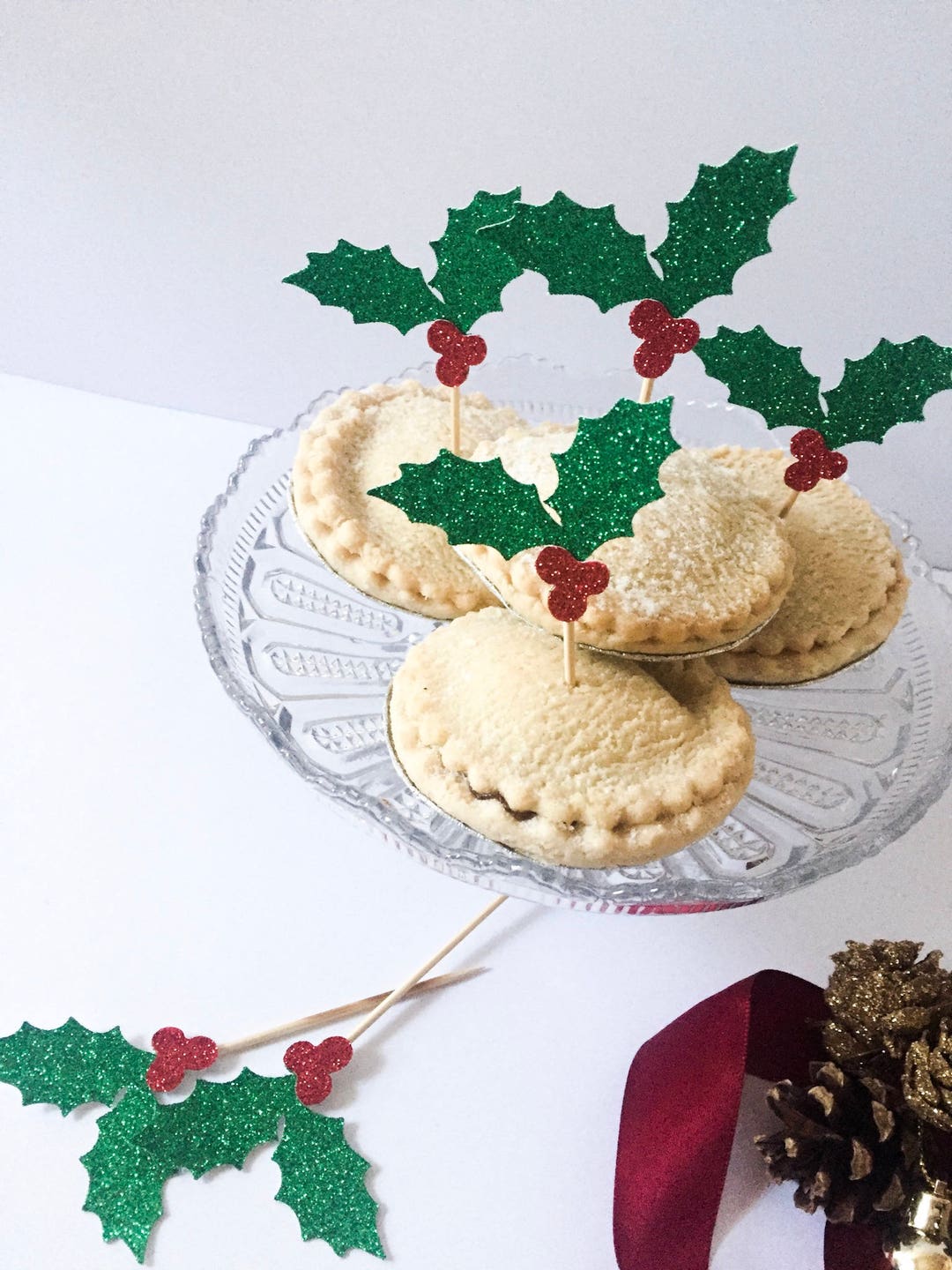 6 Christmas Holly and Berry Glitter Cake Toppers, Mince Pie Toppers - Etsy