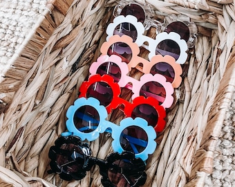 Kid's Flower shaped children's sunglasses - toddler summer - boho vintage style UV400