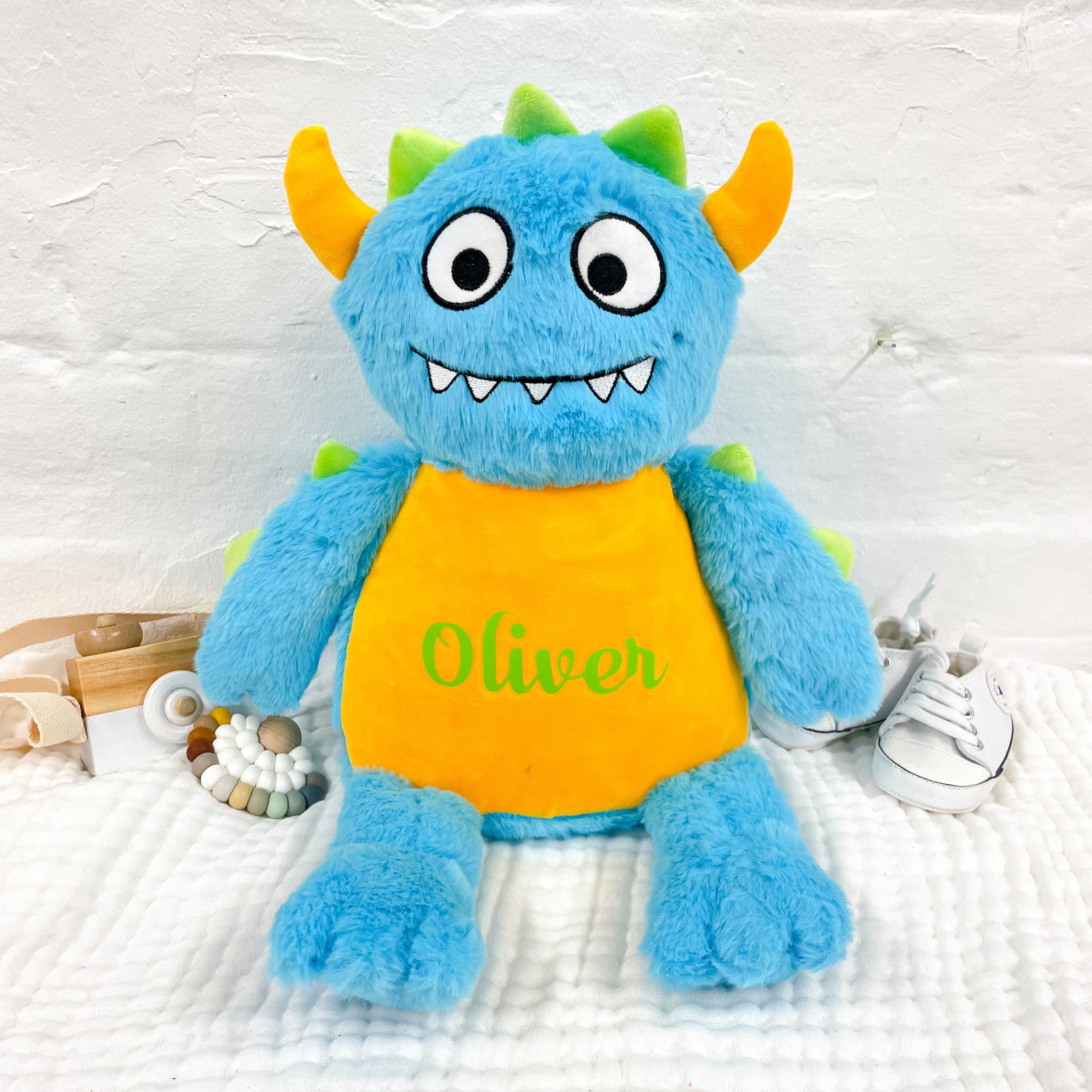 モンスターのパーソナライズされた名前入りぬいぐるみ - 青と緑と