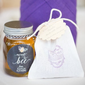 Honey Jar Wedding Favors - Wedding Favors for Guests - Bridal Shower Favors - Baby Shower Favor - Birthday Party Favor - Wedding Favor Honey