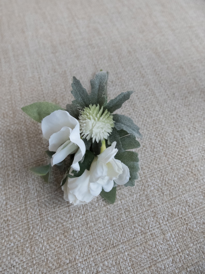White and green silk wedding buttonhole boutonniere.