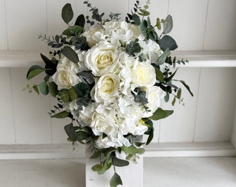 Bride teardrop bouquet. Roses, hydrangea and eucalyptus silk wedding flowers.