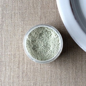 French green clay face mask, dry face mask, oily skin clay mask, combination skin face mask, acne face mask, wholesale skin care, skin care image 3