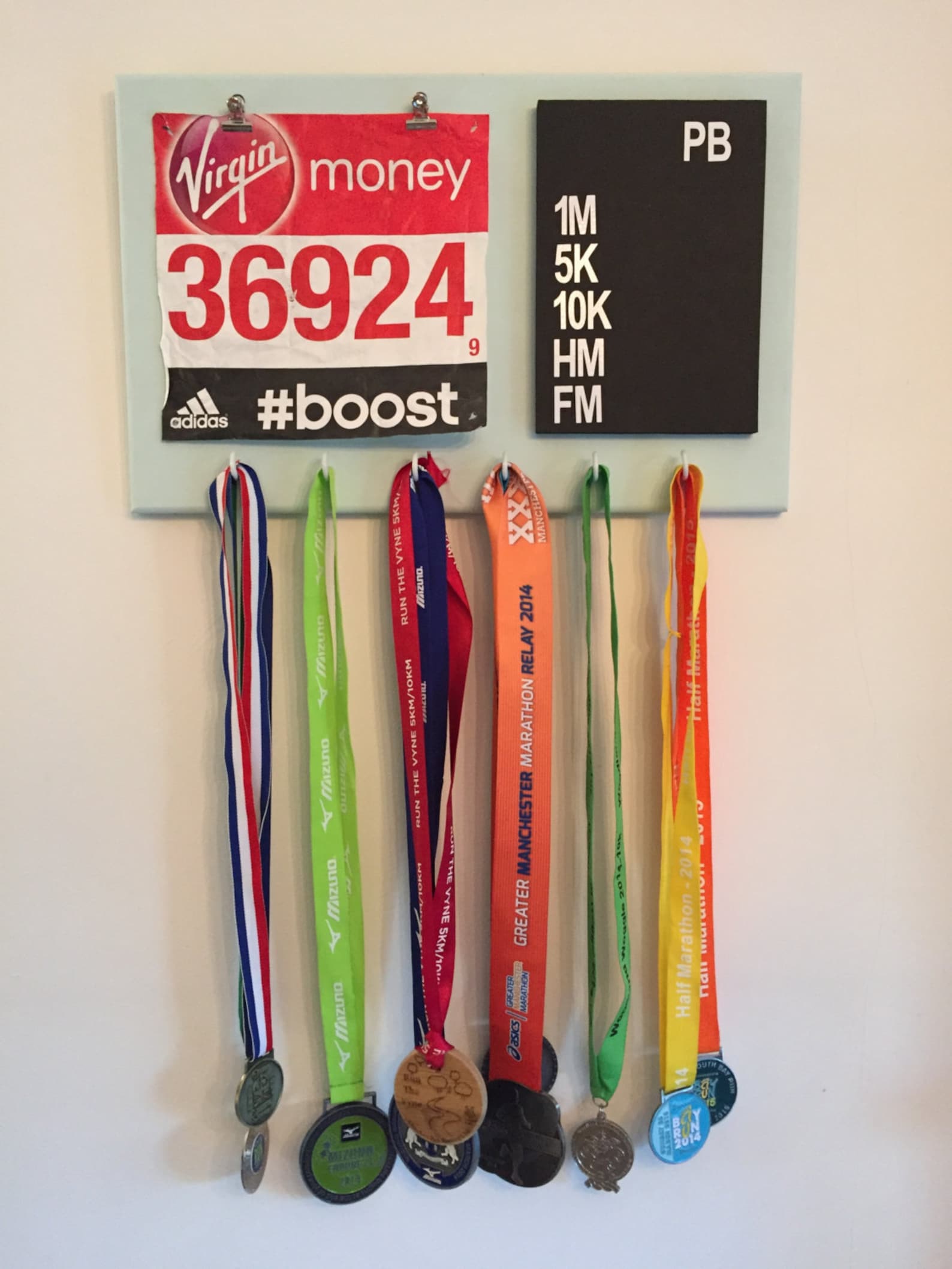 PB Running Medal Hanger With Blackboard and Number Clips Etsy UK