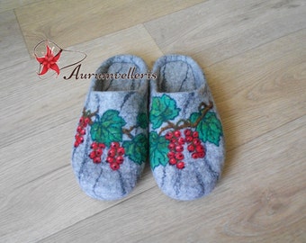 Felted Slippers TO ORDER Women's Wool Gray Slippers Handmade Eco Friendly Slippers Women's Shoes Berries Red Currant Gift for her