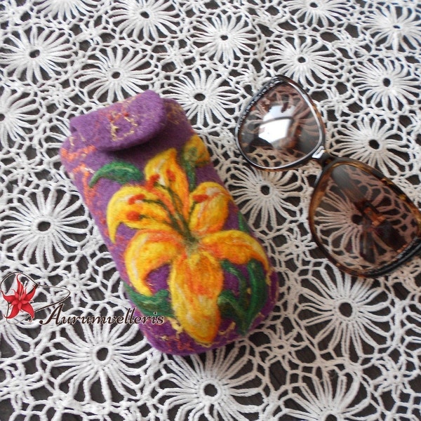 Felted Glasses Case Sunglasses Case Felted Cover Felted Bag Eyeglass Bag Felt Purse Gift for her