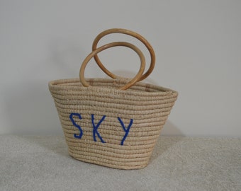 Handmade raffia bag with wooden handles, put your name, gift bag, Wedding gift Personalized raffia bag, custom beach bags, mbroidered bags