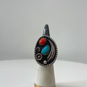 1970s Vintage Turquoise & Coral Flowers and Leaves Statement Ring Size 8