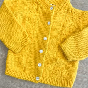 1960s Vintage Mustard Yellow Acrylic Cable Knit Kids Sweater