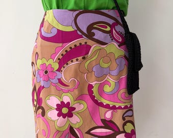 Minigonna in stile vintage Pucci dei primi anni 2000 (Y2K).