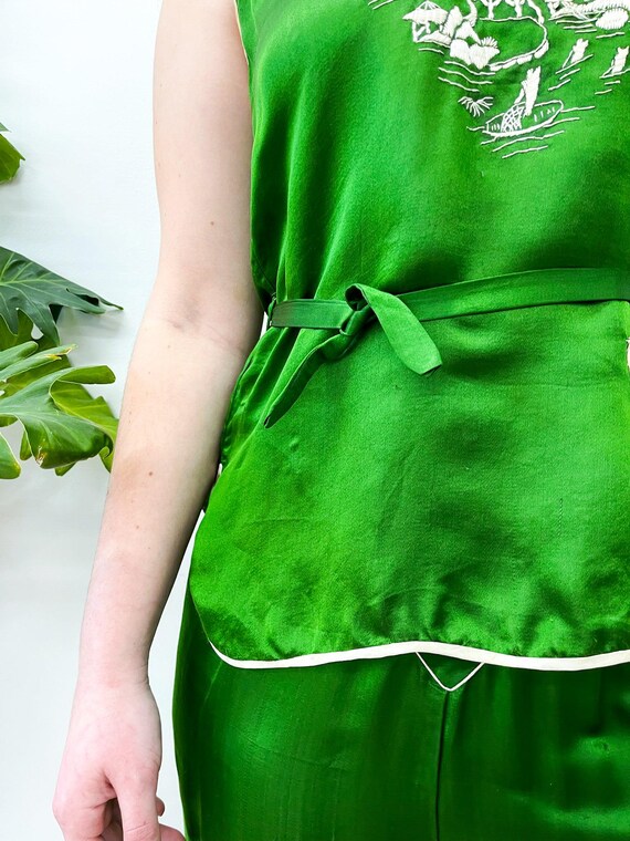 1930s Vintage Emerald Green Embroidered Beach Paj… - image 8