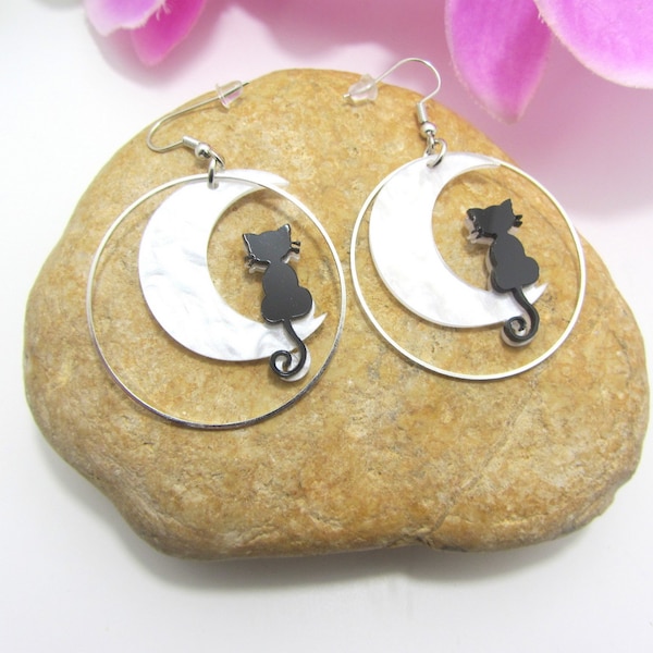 Cat moon earrings
