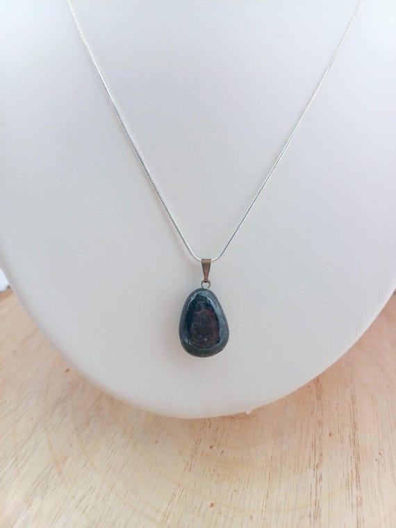 Pendentif en astrophyllite, pierre naturelle, qualité A