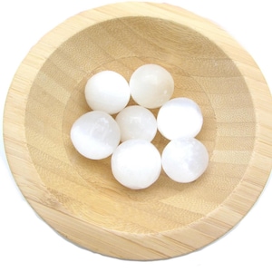 Sphere-shaped selenite, quality A, 20-25mm