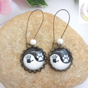 Yin yang earrings, glass cabochon, bronze