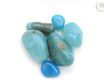 Blue stone agate tumbled stone