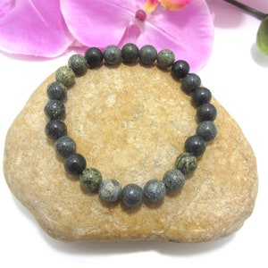 Serpentine armband 8mm natuursteen