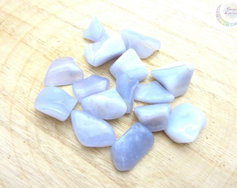 Blue Chalcedony Tumbled Stone – Natural Crystal of Calm, Communication and Serenity