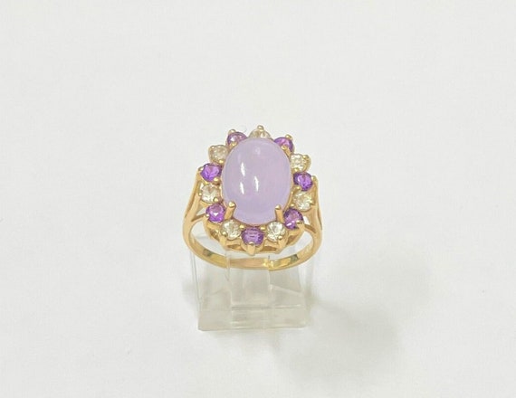 Ladies ballerina type ring in lavender jade caboc… - image 1