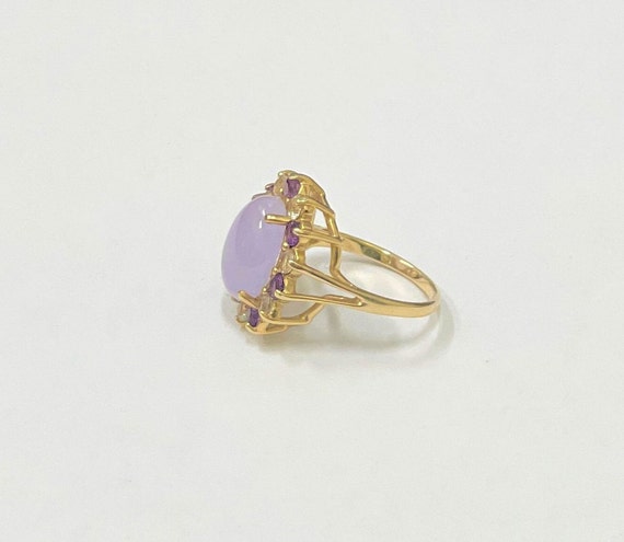 Ladies ballerina type ring in lavender jade caboc… - image 3
