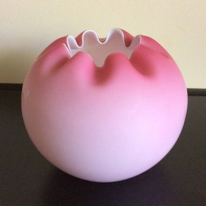 Mt. Washington like glass light to dark pink hand blown cased rose bowl