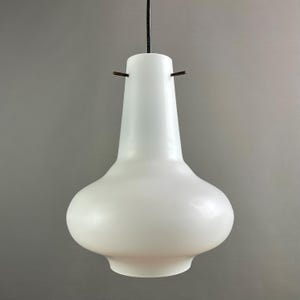 Opaline glass pendant light in the style of Stilnovo. Mid-Century Modern. Italy, 1960s