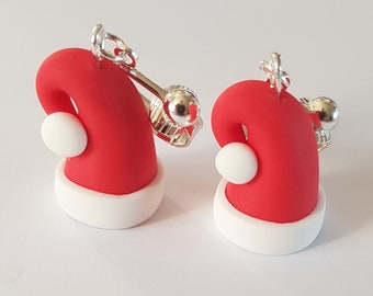 bonnet du père-noël,boucles d  oreille clips,clips oreilles non percées, paire, rouge blanc,chapeau de noël,fimo