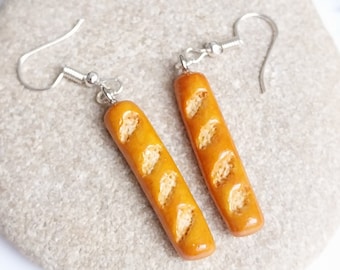 boucles d oreilles gourmandes baguettes de pain francaise artisanal bijou gourmand fimo,funny earrings,funny gifts,miniature food