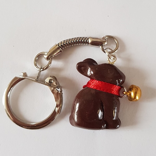 lapin chocolat, clochette jaune ,porte-clés enfant, femme gourmande, porte clés ,chocolat paques,cadeau paques