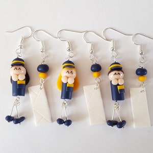regalo cartero, pendientes cartero, regalo de Navidad cartero, hombrecito, cartas, correo, fimo, regalo de Navidad, regalo de agradecimiento, gracias