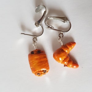 croissant clip-on earrings, pain au chocolat, pastries, fimo, gourmet jewelry, fun, original