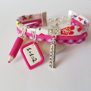 cadeau maitresse,bracelet maitresse,cadeau ecole,bracelet liberty,ardoise,rose,fuschia,école,crayon de couleur,enfants,merci maitresse,fimo