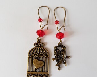 boucles d’oreilles oiseaux,petits cadeaux,idée cadeau pour maman,fête des mères,cadeau de maman,fête des mères,bijoux de maman,vintage,rouge