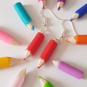 lápices rojos, pendientes escolares, regalo de fin de año escolar, regreso a clases, regalo para niños, regalo para maestros, agradecimiento maestro