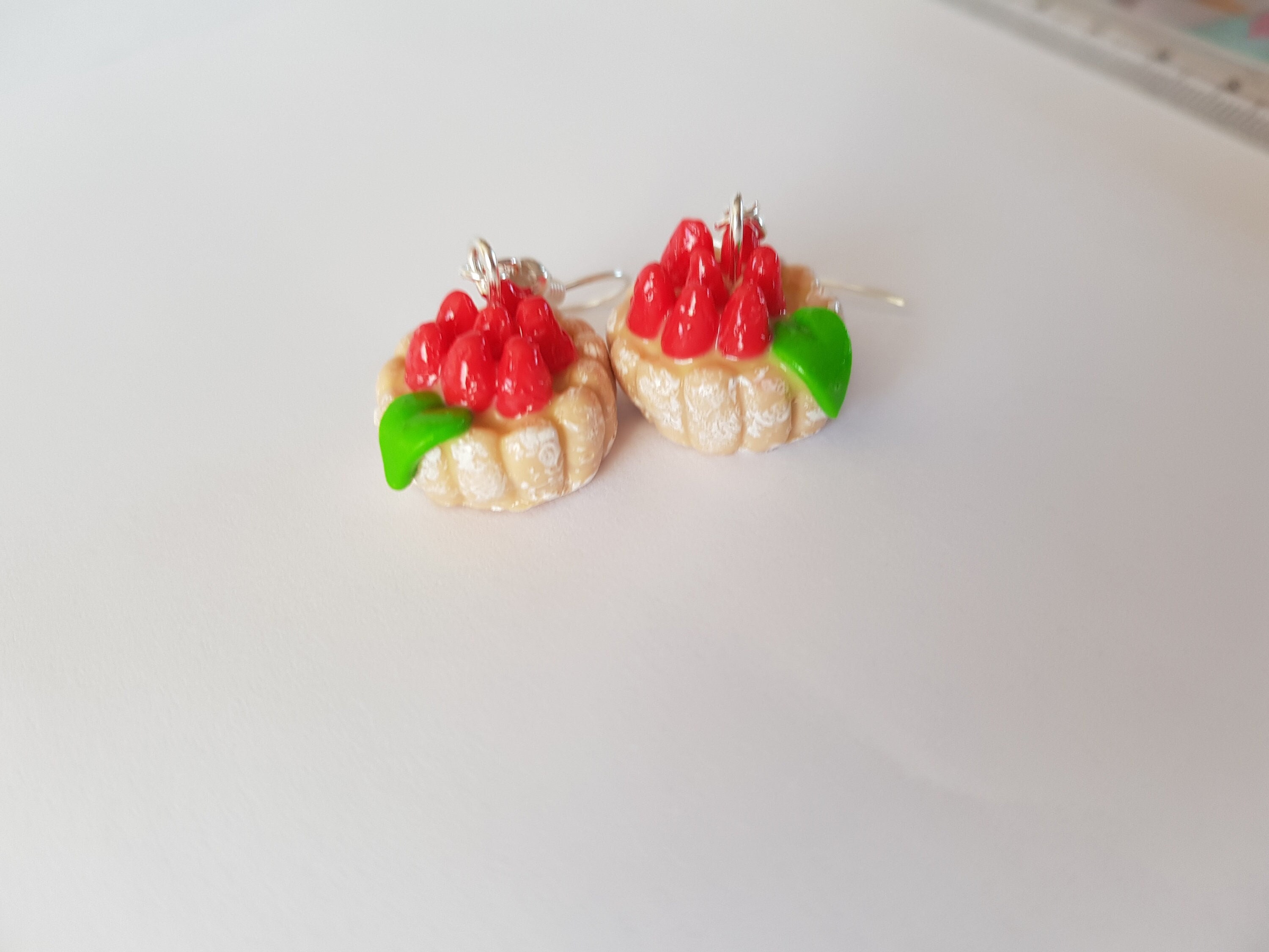 strawberry charlotte gourmet loop fimo red strawberry gourmet fimo jewel