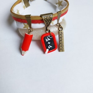 cadeau maitresse,bracelet maitresse,bronze,liberty,ardoise,cartable,règle,cadeau ecole,cadeau anniversaire,cadeau atsem,bracelet manchette