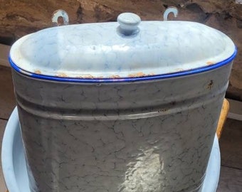 French vintage lavabo, water fountain, Vintage French enamel