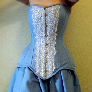 Exclusive corset covered by laces. Lace Addicted Corsettery