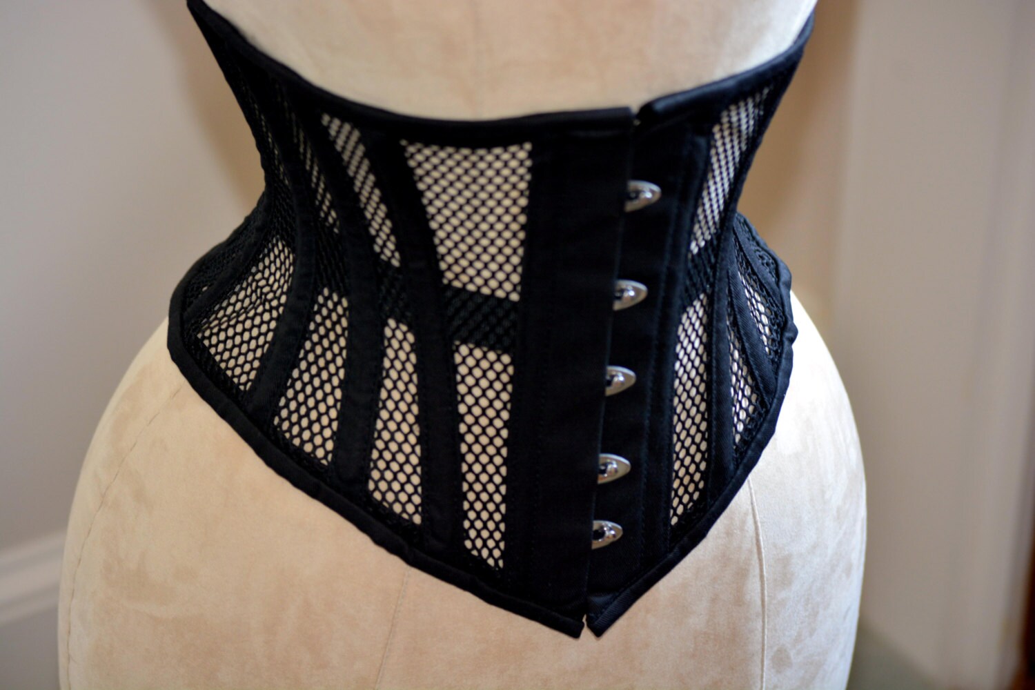 Fake snake leather Edwardian pattern PVC corset featured in magazines.  Steelbone custom corset, renaissance, gothic, steampunk, bespoke, victorian