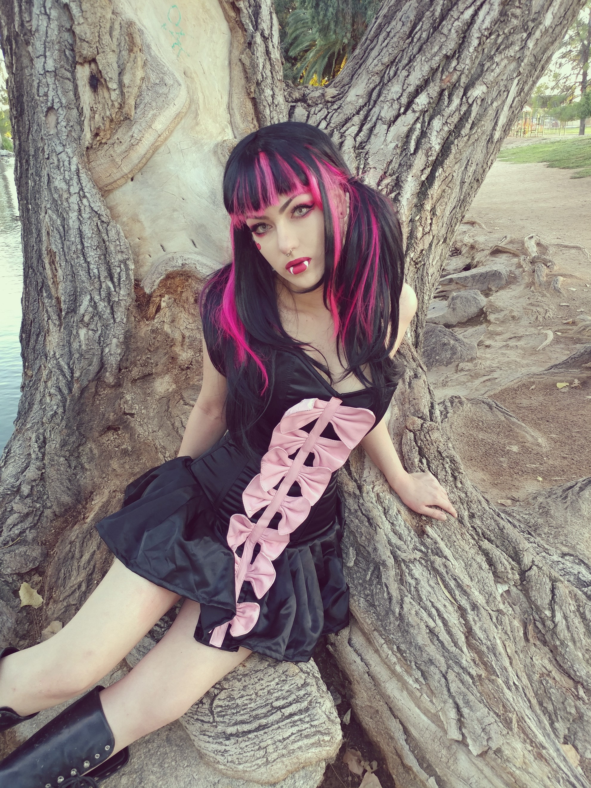 Satin Corset With Long Frill With Pink Leather Bows. Draculaura