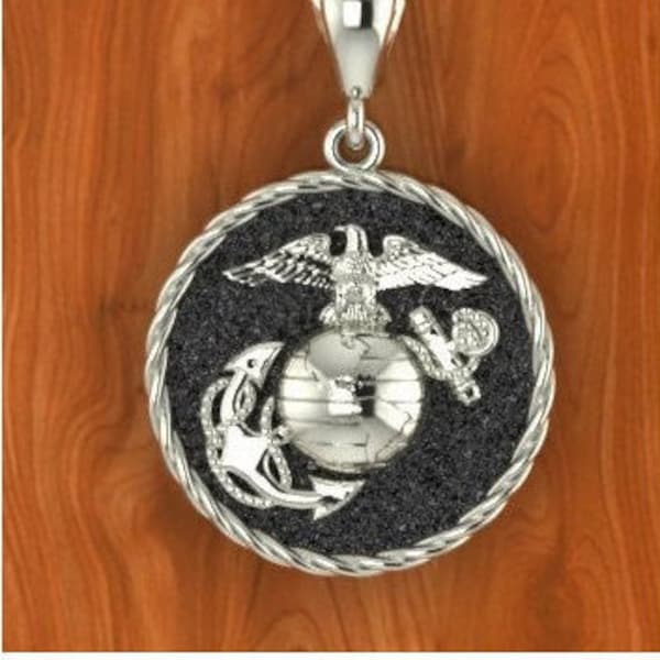 Sterling Silver USMC Eagle Globe and Anchor Necklace