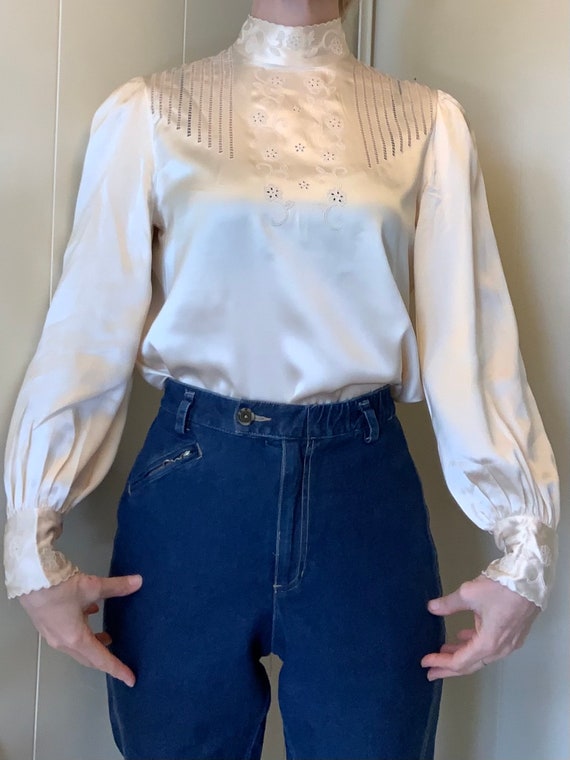 White silk victorian style shirt