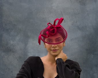 Burgandy red veil fascinator with silk trim. wedding occasion. sundowner hat. transparent veil. grey hair or sparse hair hide. luxury gift.