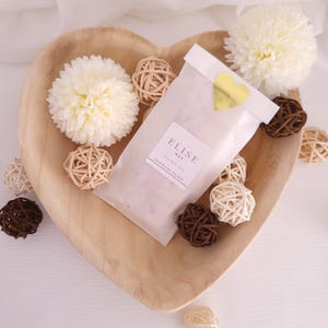 Peony Blush Suede wax melt snap bars Strong scented gifts for the home lover Fragrant wax melts Luxury wax melts Floral hand made fragrances