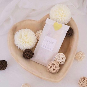 Fresh Daffodils scented wax melt snap bar Beautiful home fragrance gifts Floral wax melts for the home Luxury hand made poured fragrances