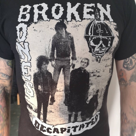 Broken Bones Decapitated shirt. Discharge ukhc - Etsy 日本