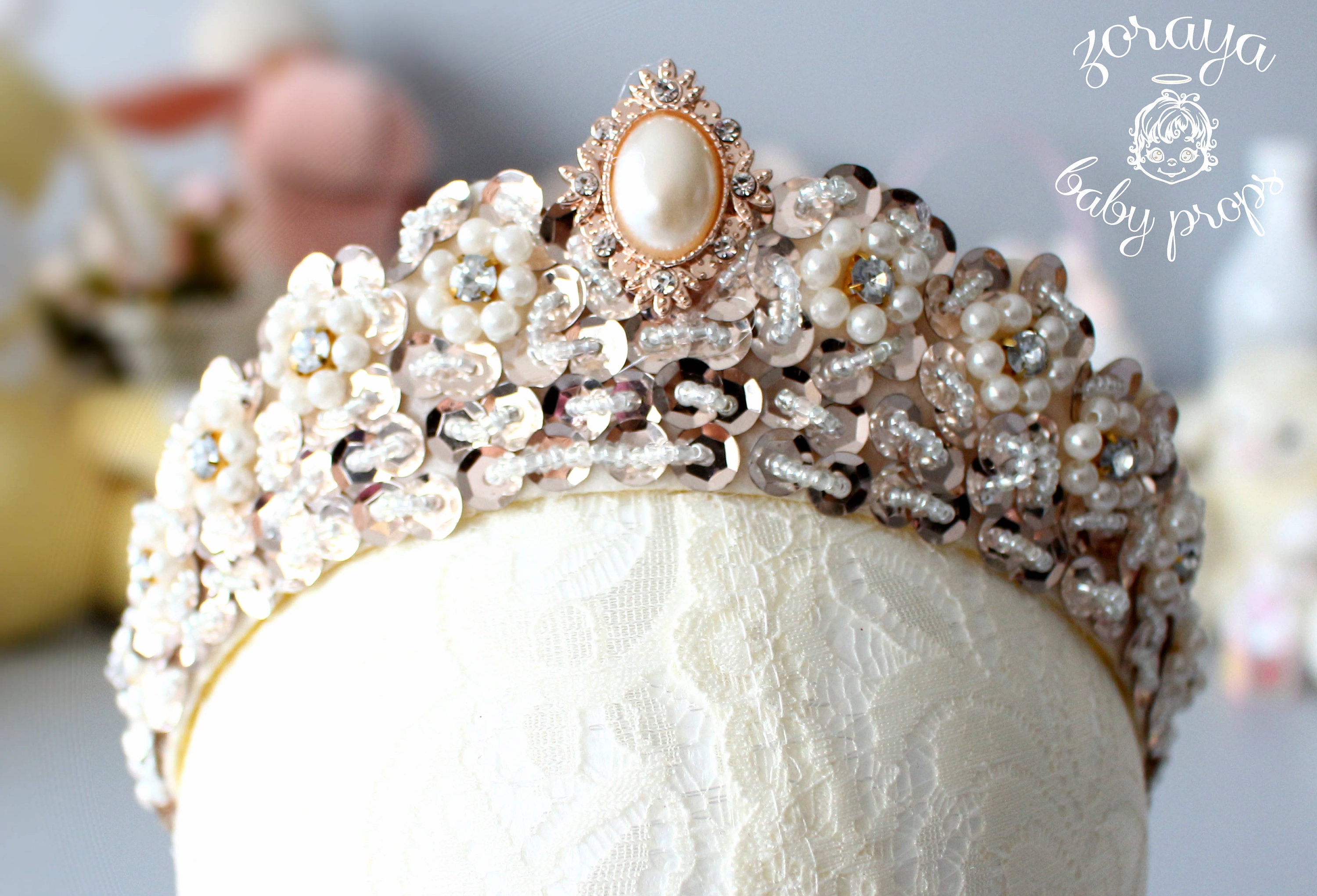 marts Bering strædet at straffe Fancy Gold Baby Girl Tiara Gold Crown Sequin Pearls - Etsy